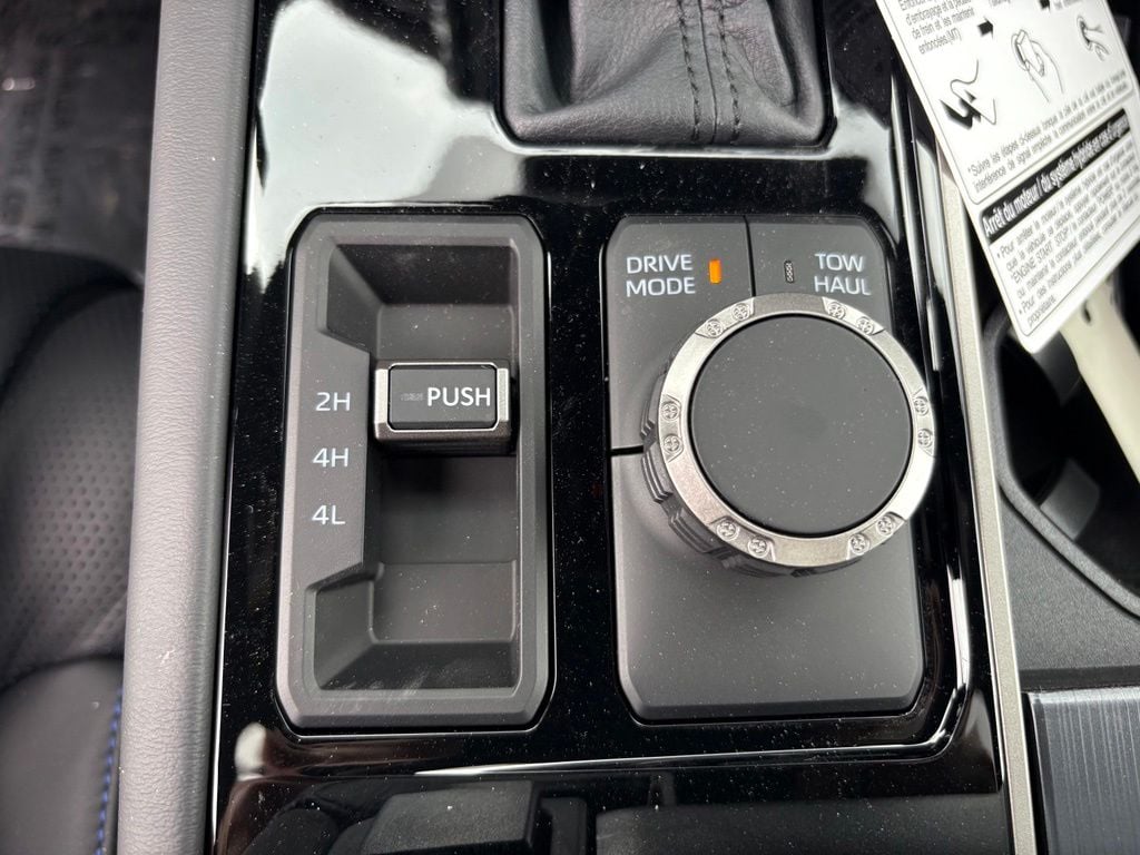 2026 Toyota Tundra Platinum - Photo 30