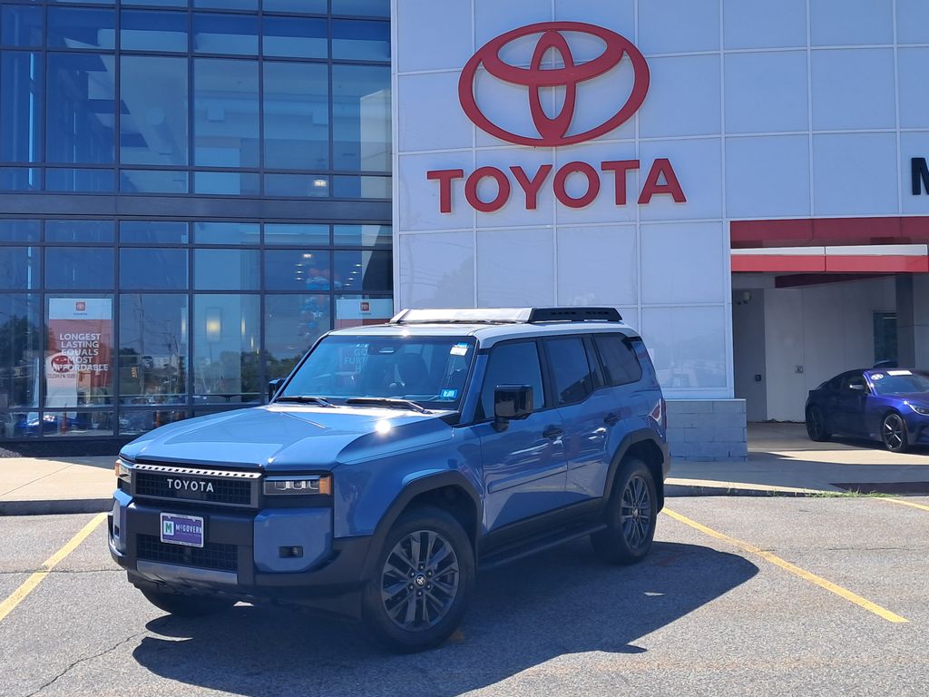 2025 Toyota Land Cruiser SUV 