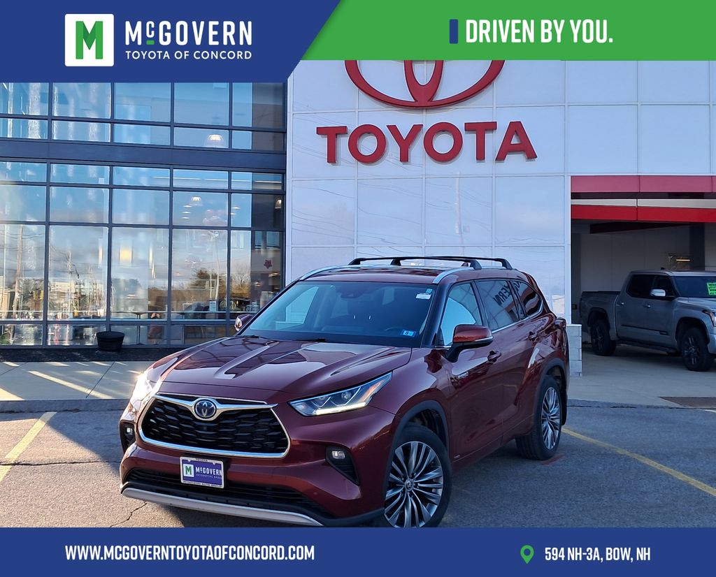 2021 Toyota Highlander Platinum