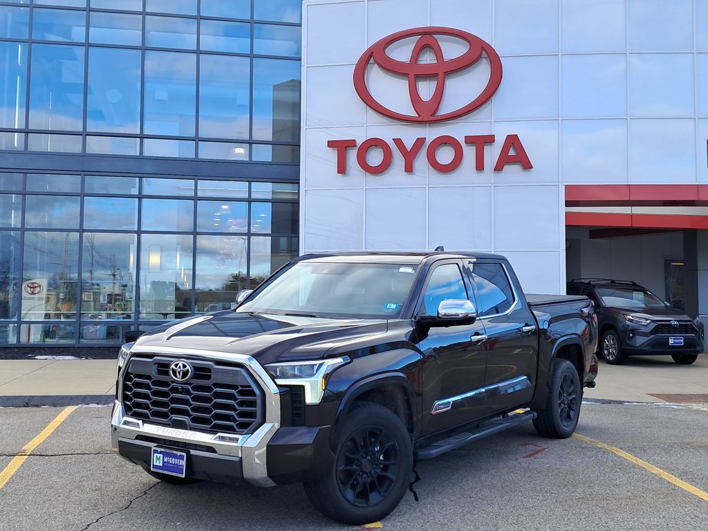 2023 Toyota Tundra Truck CrewMax 