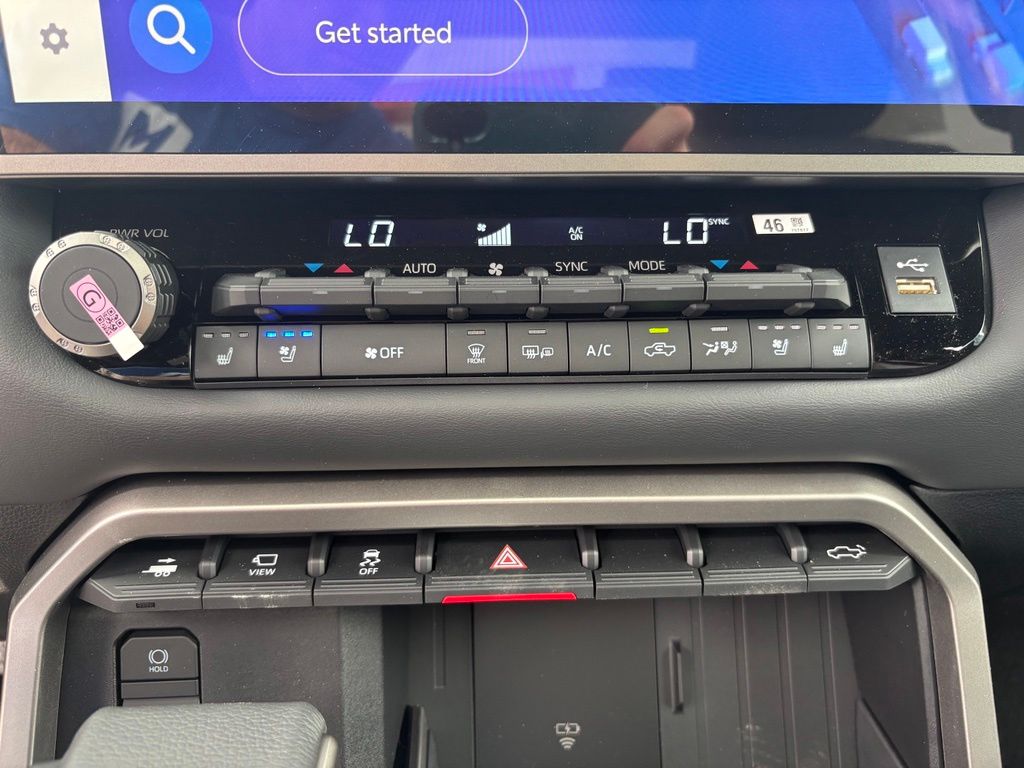 2026 Toyota Tundra Platinum - Photo 27