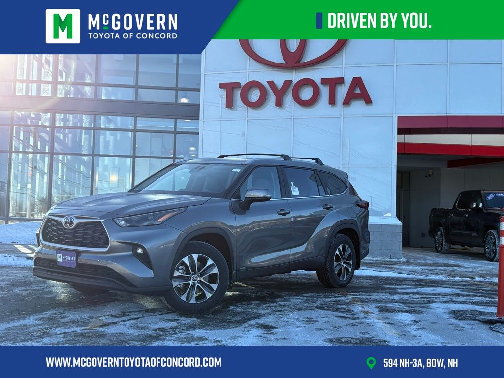 2026 Toyota Highlander Hybrid SUV 