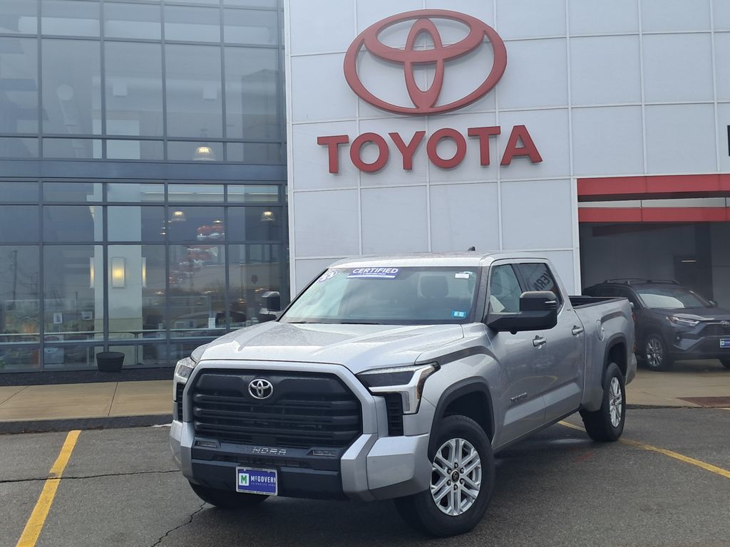 2023 Toyota Tundra Truck CrewMax 
