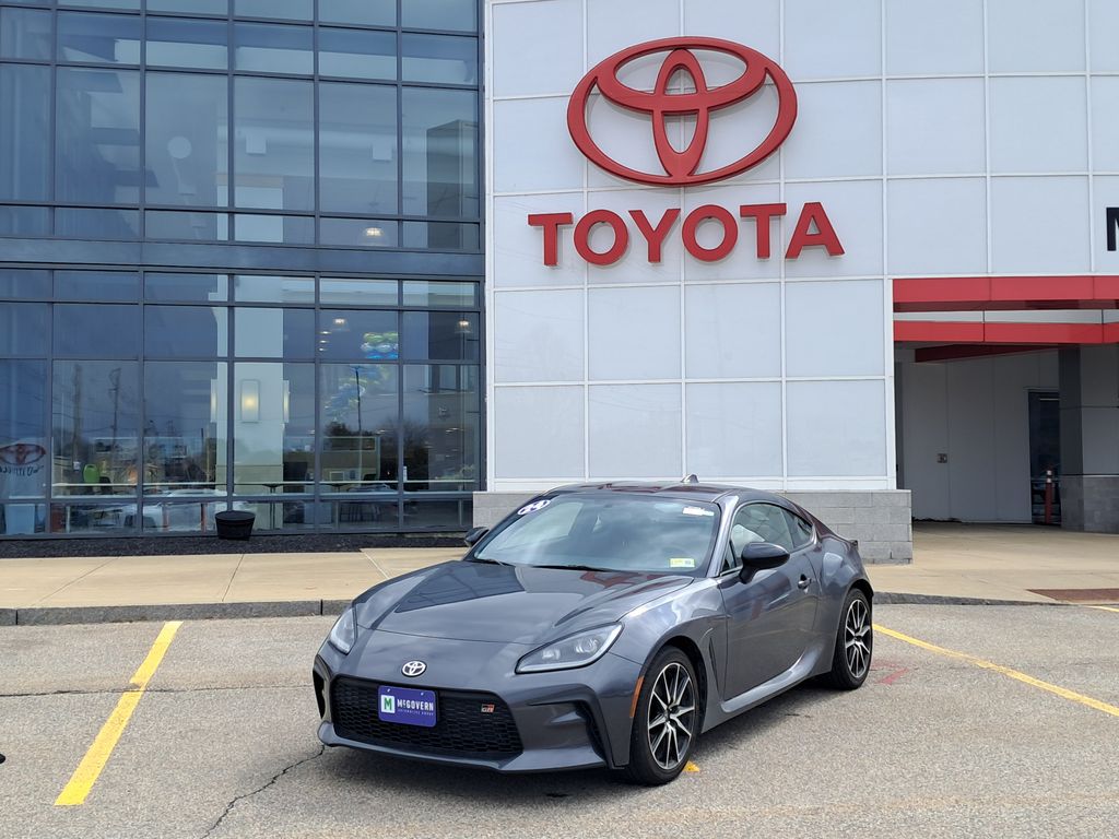 2024 Toyota GR86 Coupe 