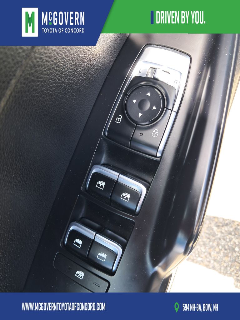 2023 Kia K5 GT-Line - Photo 16