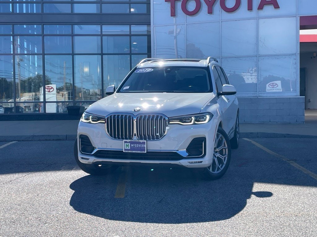 2019 BMW X7 40i
