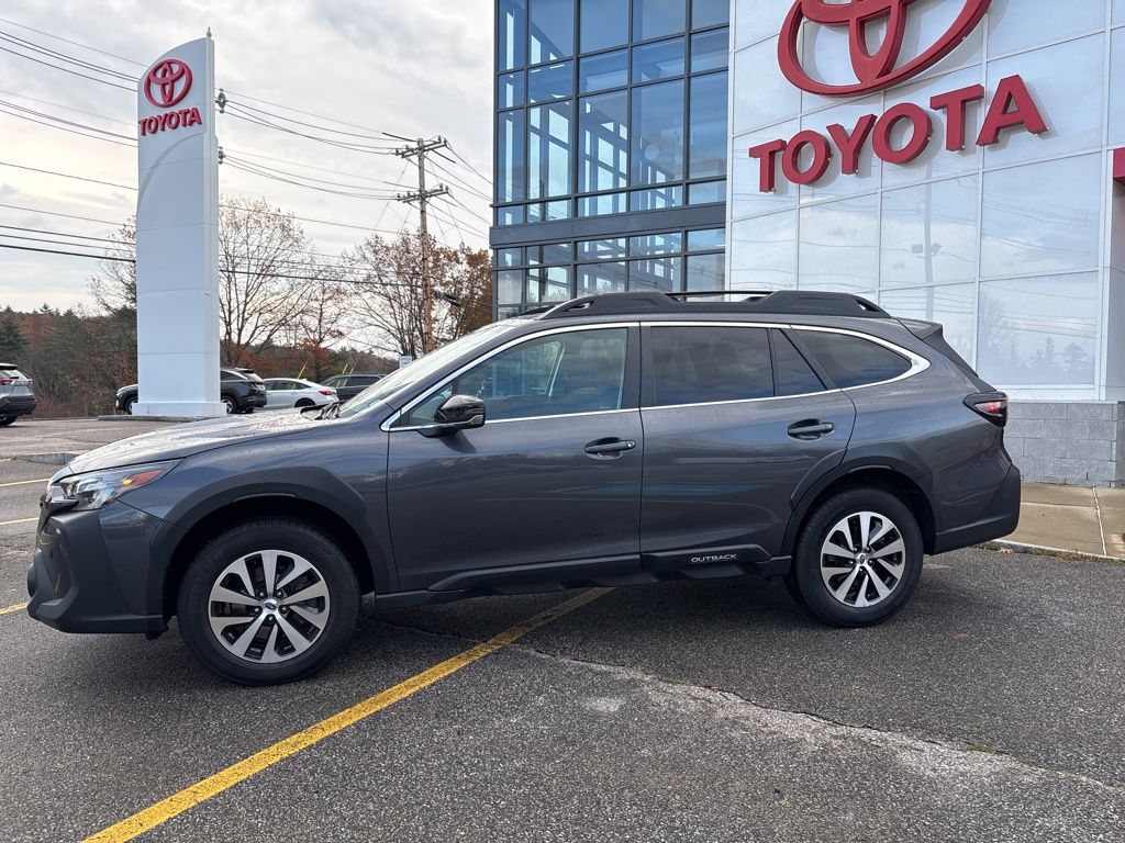 2024 Subaru Outback Premium photo 2