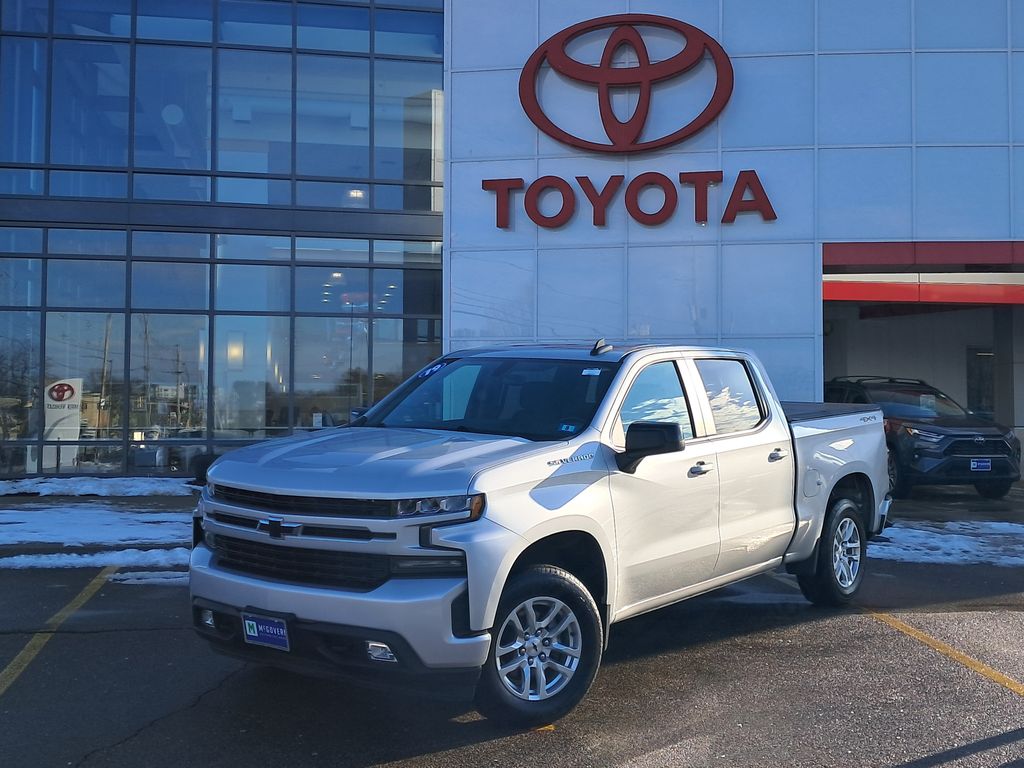 2019 Chevrolet Silverado RST's photo