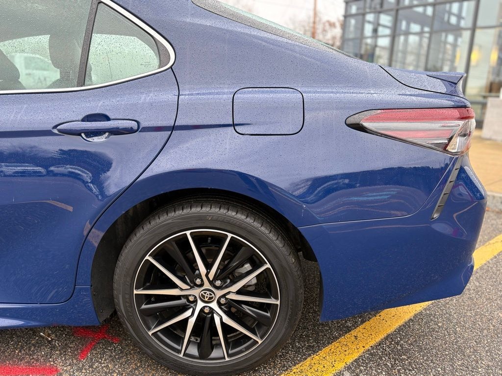 Used 2024 Toyota Camry SE Sedan