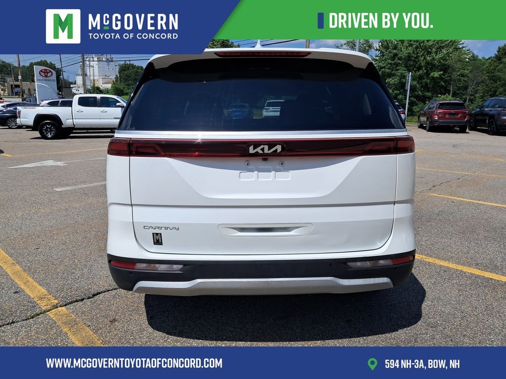 Used 2023 Kia Carnival LX MPV