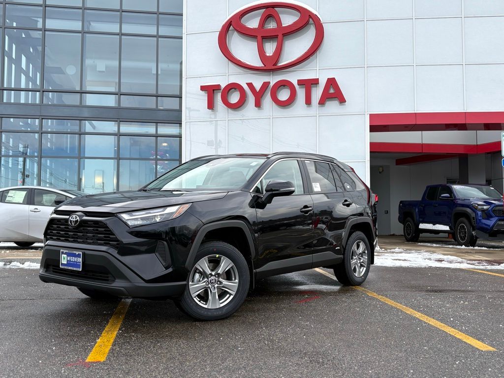 2025 Toyota RAV4 Hybrid SUV 