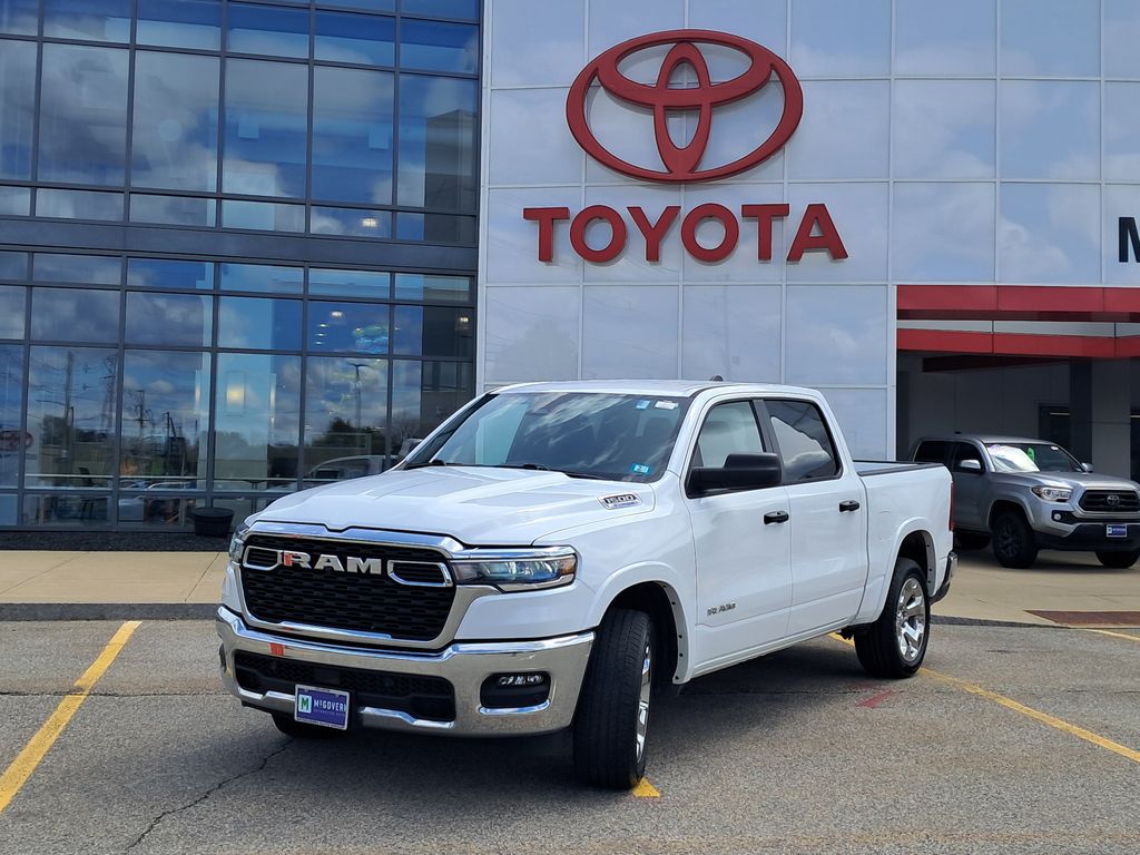 2025 RAM 1500 Big Horn/Lone Star 4x4 Crew Cab 5'7's photo