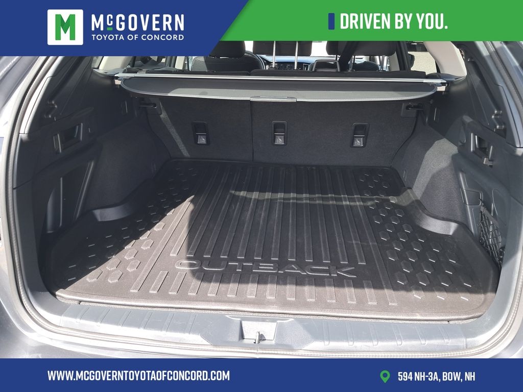 Used 2025 Subaru Outback Premium SUV