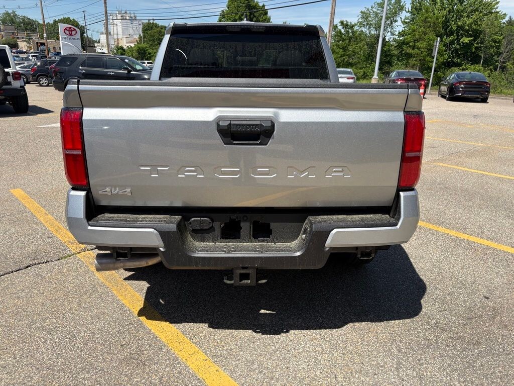 New 2026 Toyota Tacoma SR5 Truck Double Cab