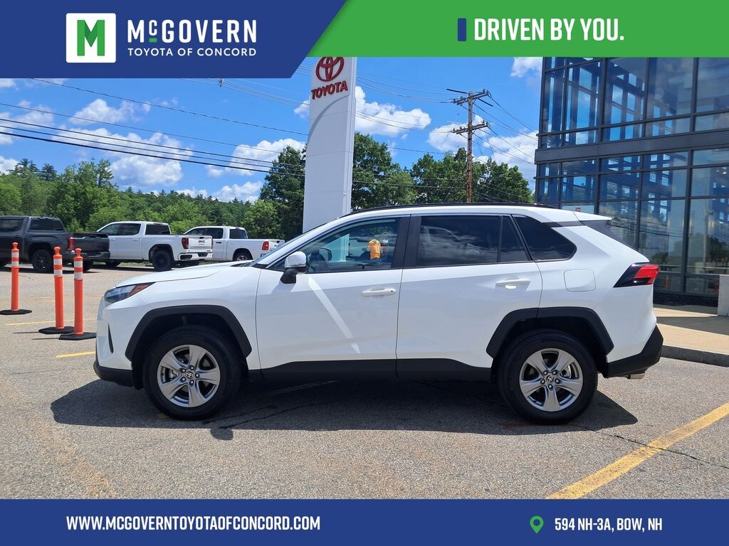 Used 2025 Toyota RAV4 XLE SUV