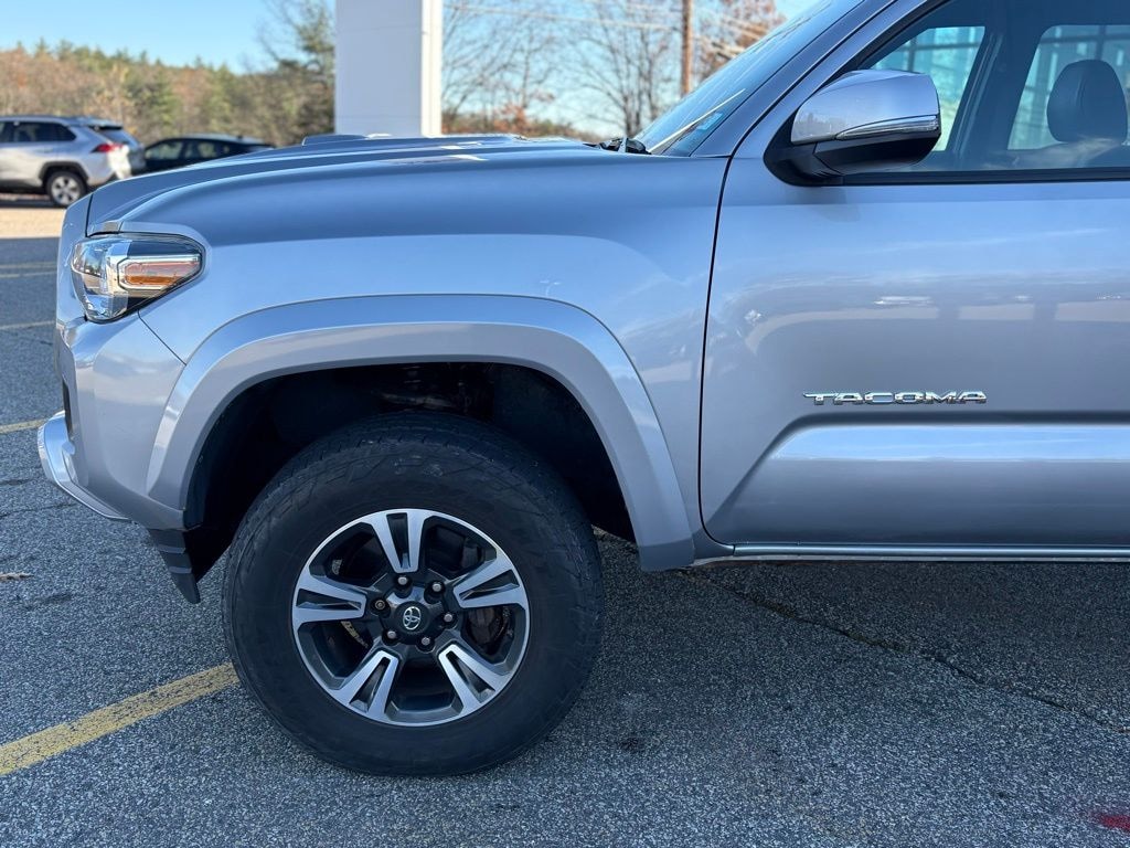 Used 2019 Toyota Tacoma Truck Double Cab