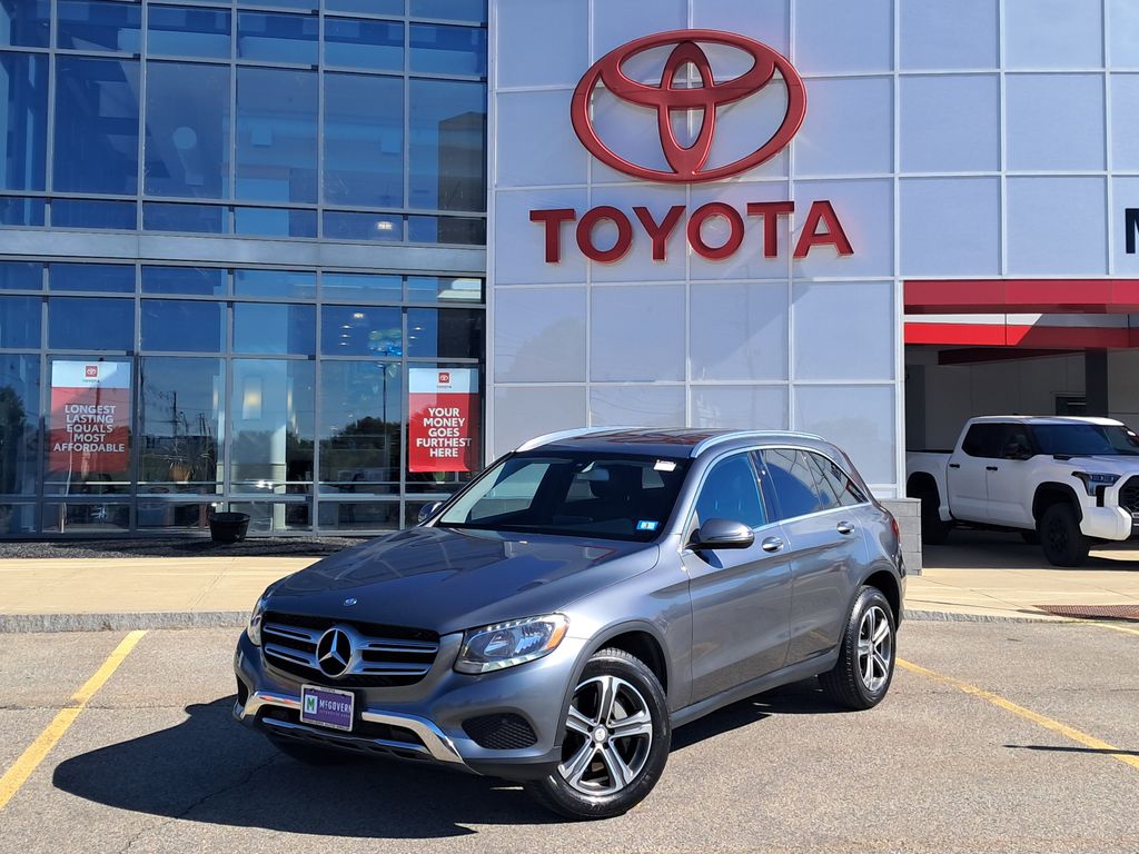 2016 Mercedes-Benz GLC GLC300 4MATIC's photo
