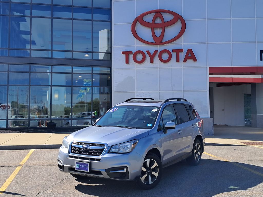2017 Subaru Forester 2.5i Premium CVT's photo