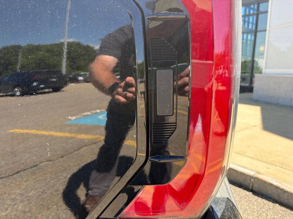 2026 Toyota Tundra 1794 Edition - Photo 24
