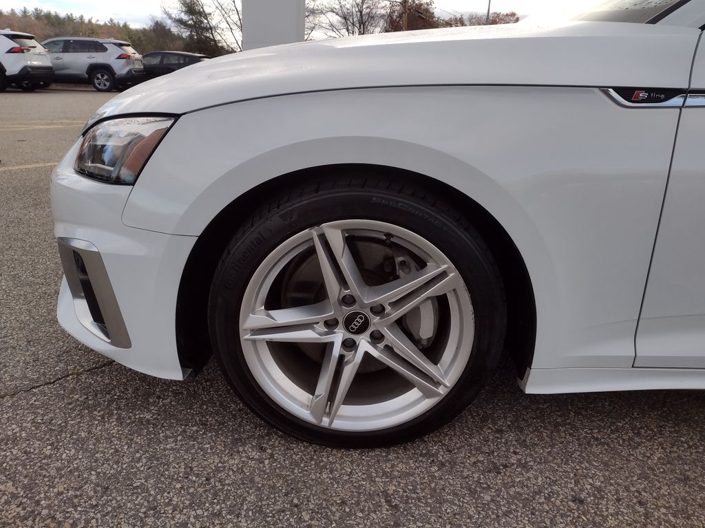 2022 Audi A5 45 S line Premium photo 2