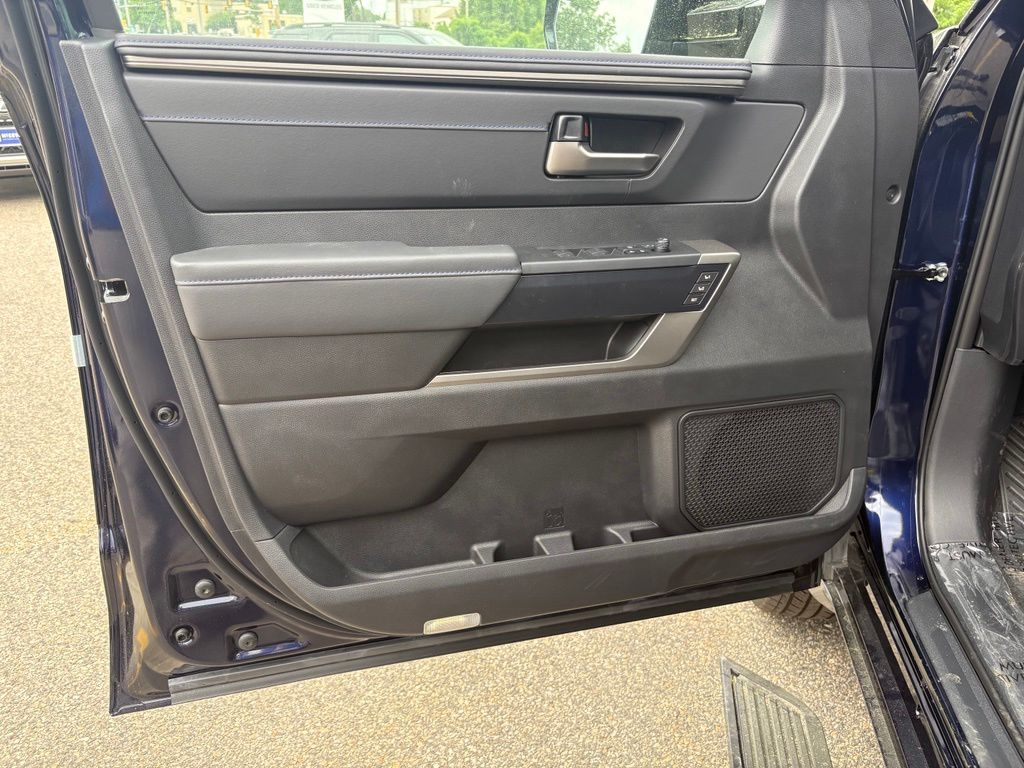 2026 Toyota Tundra Platinum - Photo 46