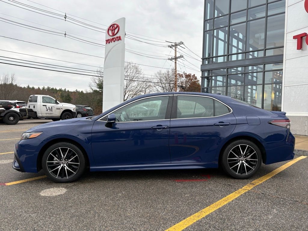 Used 2024 Toyota Camry SE Sedan