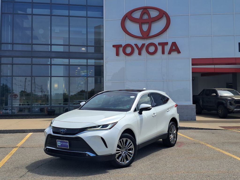 Used 2022 Toyota Venza SUV