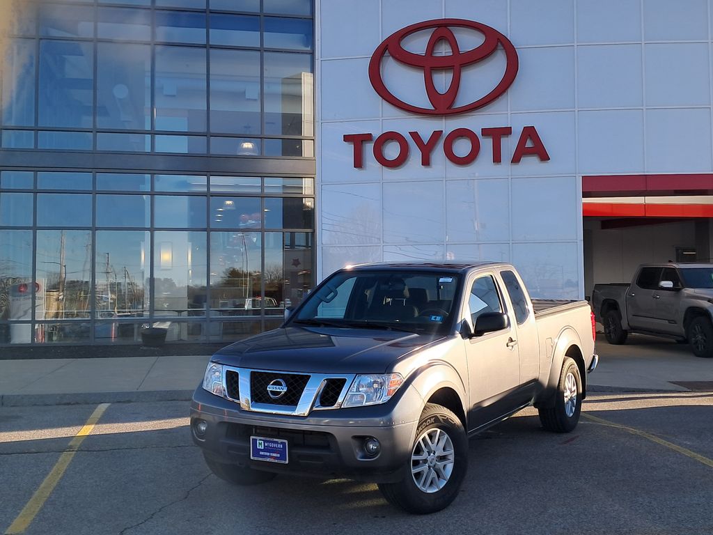 2021 Nissan Frontier SV