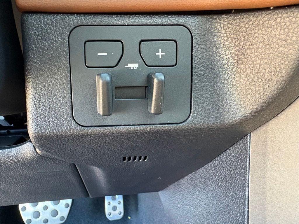 2026 Toyota Tundra 1794 Edition - Photo 31