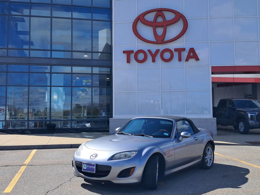2010 Mazda MX-5 Miata Sport