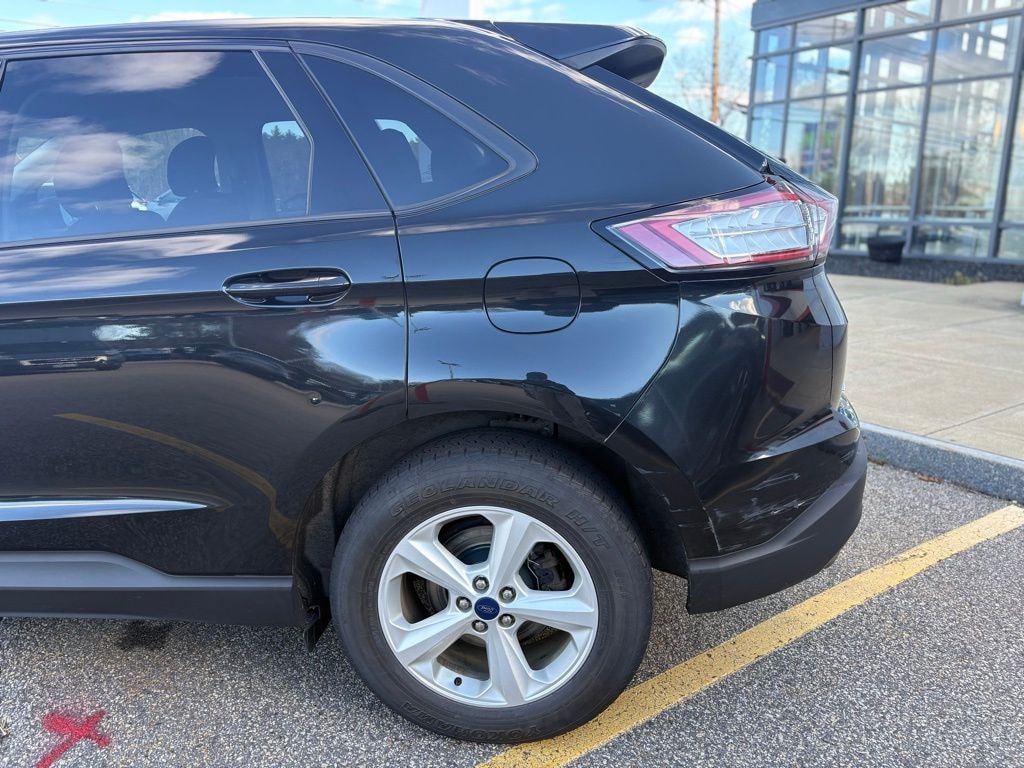 Used 2015 Ford Edge SE SUV