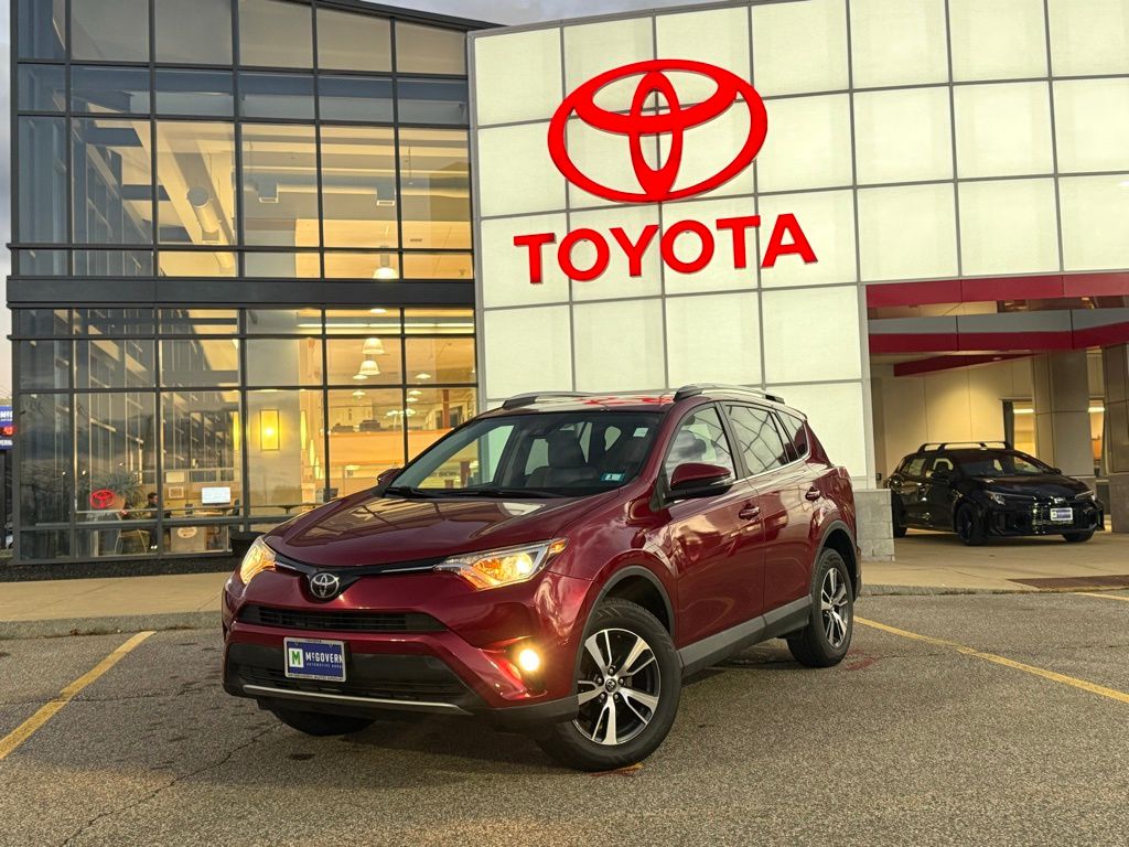 2018 Toyota RAV4 XLE's photo