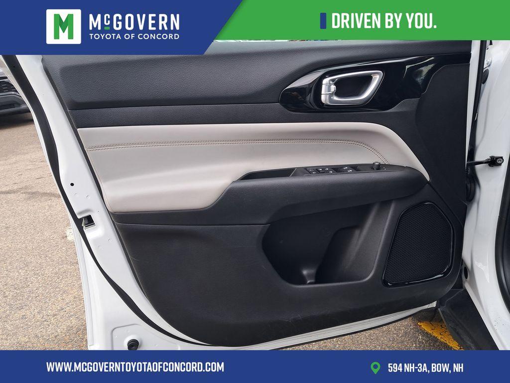 2022 Jeep Compass Limited - Photo 12