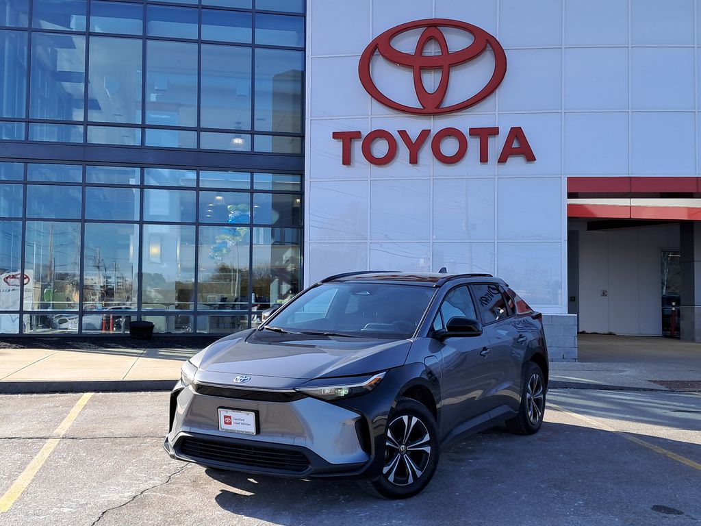 2025 Toyota bZ4X SUV 