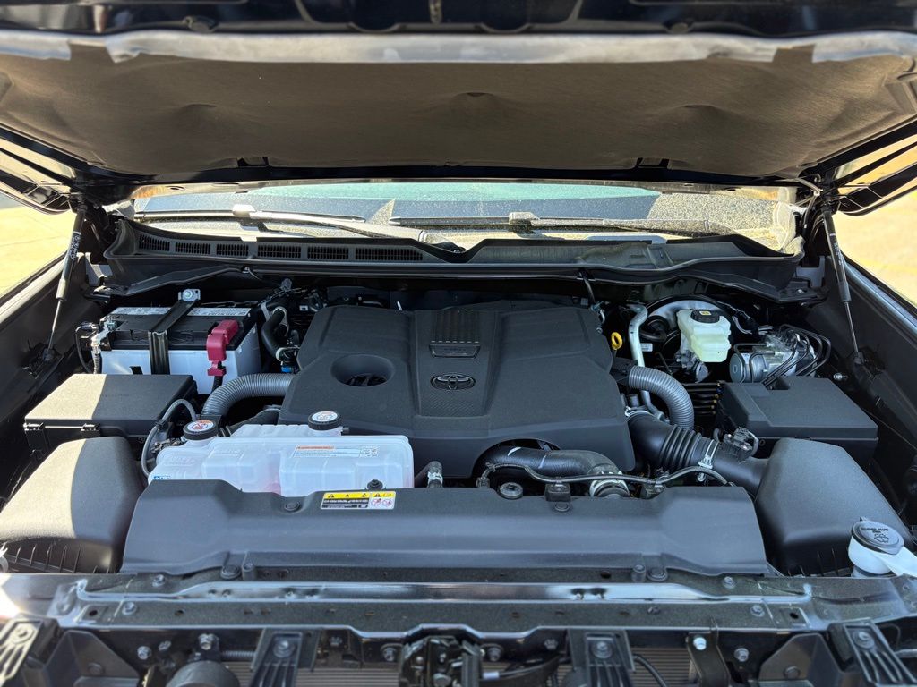 2026 Toyota Tundra 1794 Edition - Photo 11
