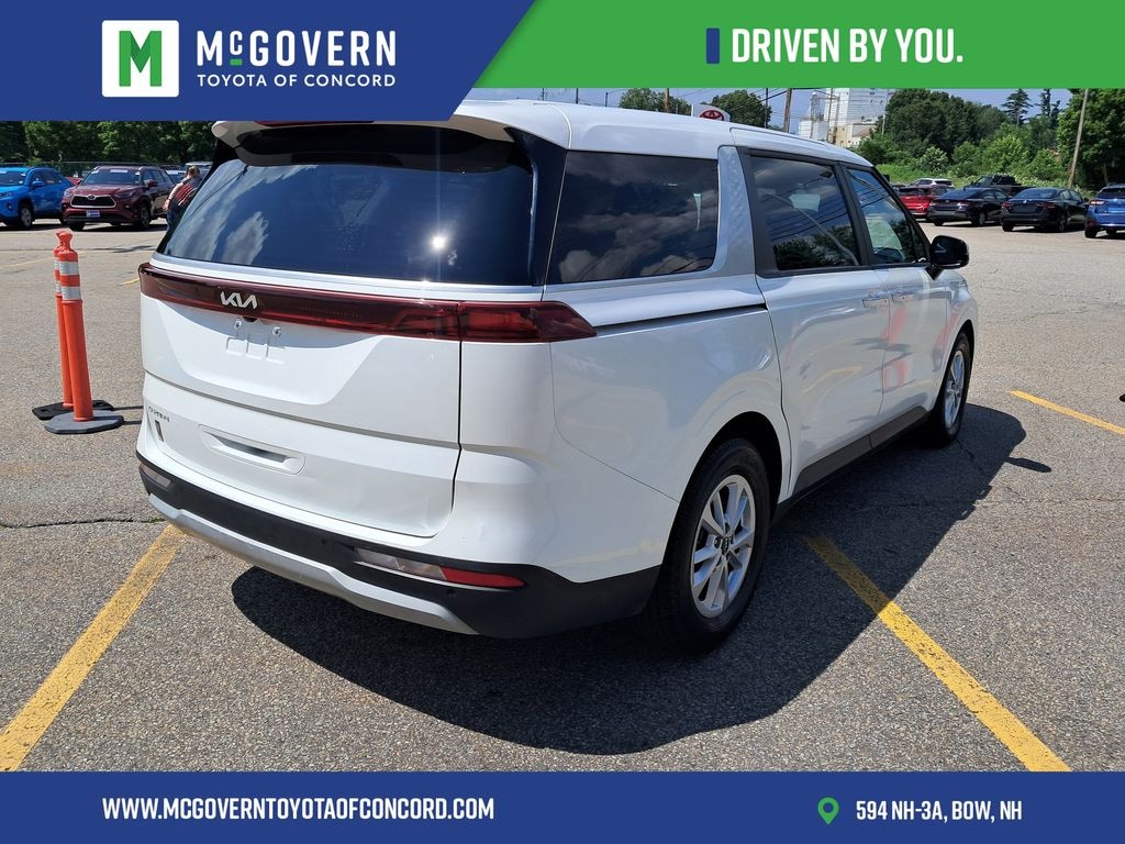 Used 2023 Kia Carnival LX MPV