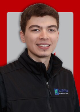 Staff member Bryce Leung from ID_2de31e