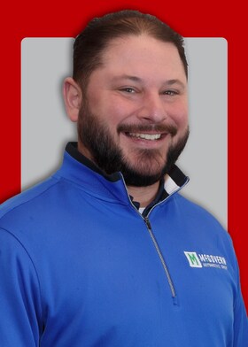 Staff member Josh Houde from ID_264bb0