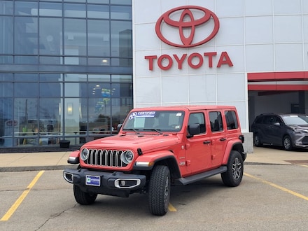 2024 Jeep Wrangler Sahara SUV