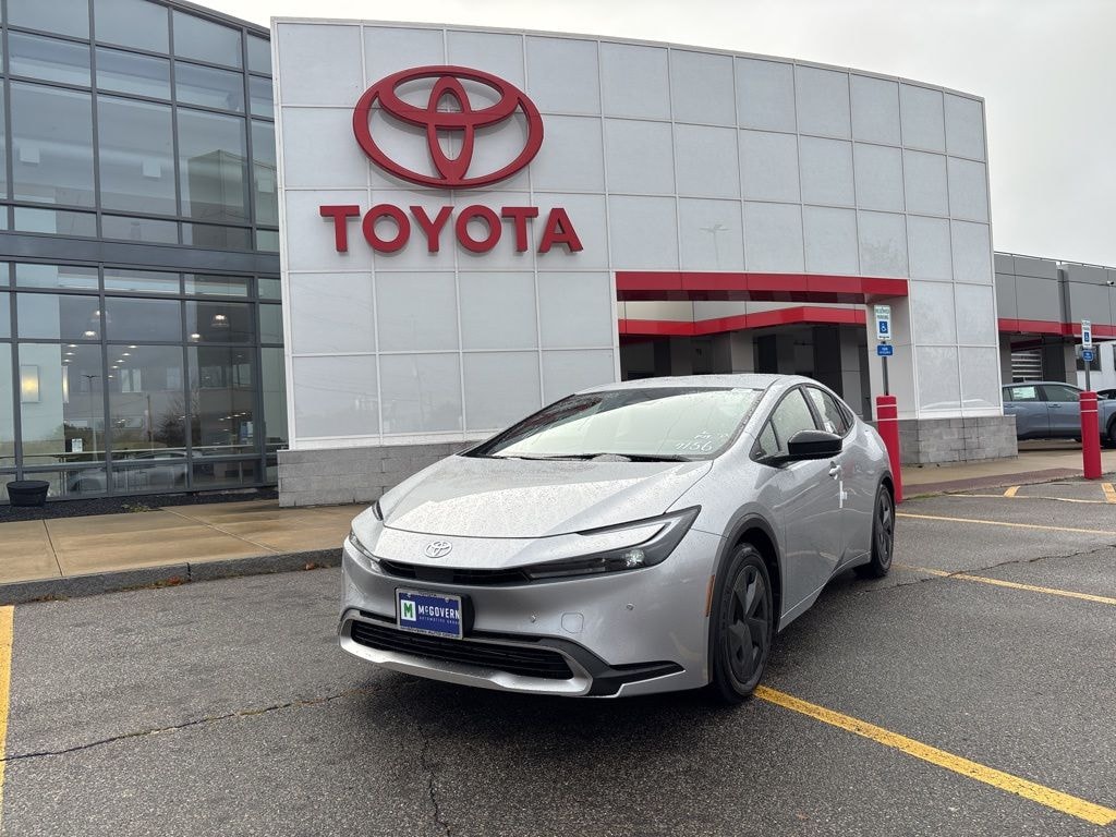 New 2026 Toyota Prius Plug-in Hybrid SE Hatchback