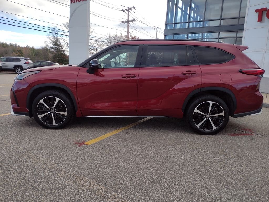 Used 2022 Toyota Highlander XSE SUV