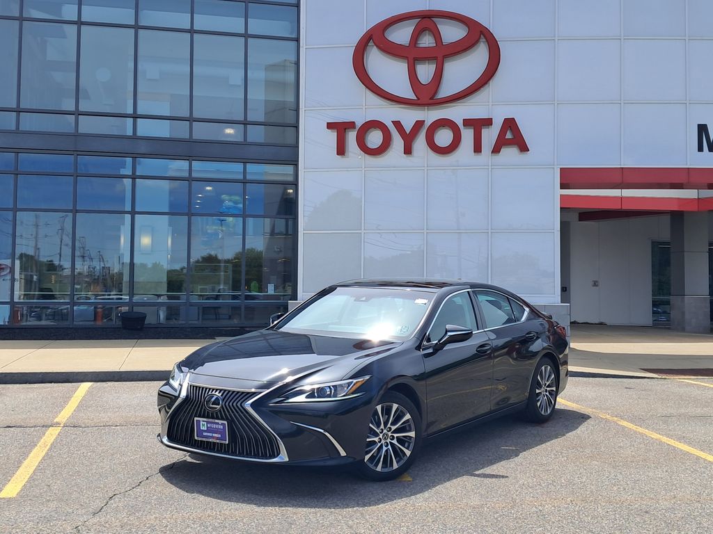 2021 Lexus ES 350 350's photo
