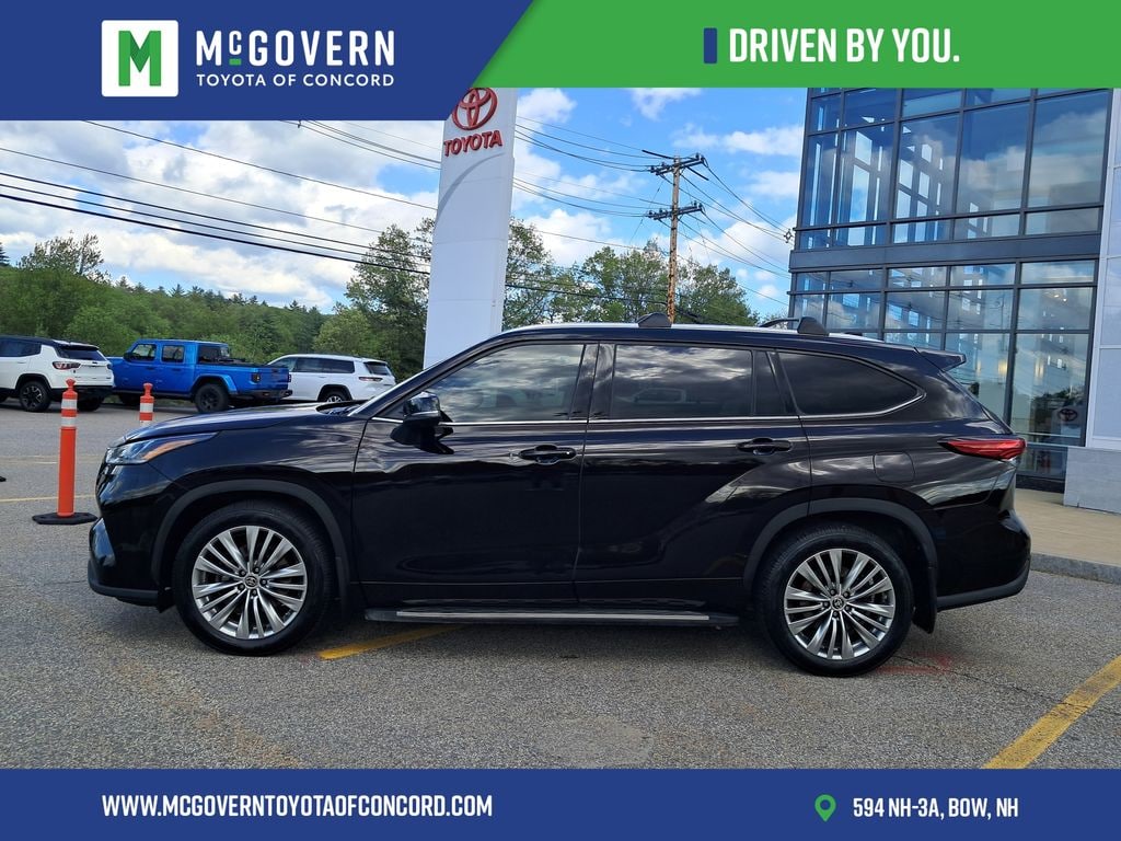 Used 2022 Toyota Highlander Platinum SUV