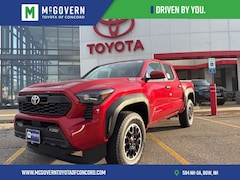 2025 Toyota Tacoma i-FORCE MAX TRD Off-Road i-FORCE MAX Truck Double Cab