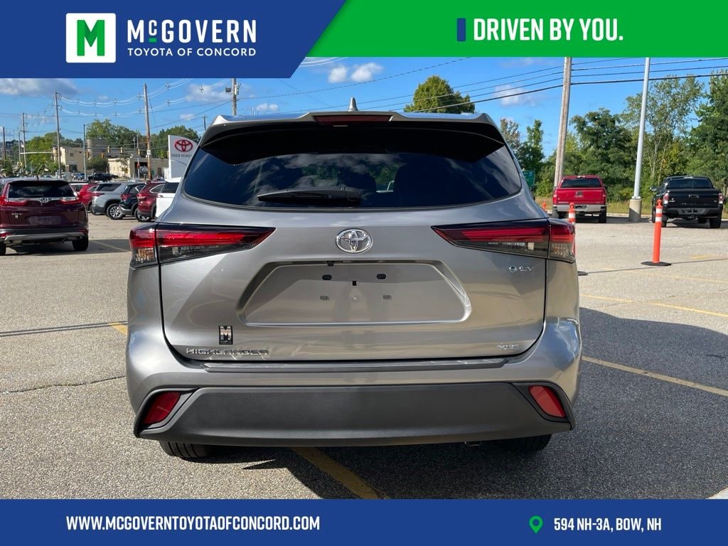 Used 2026 Toyota Highlander Hybrid XLE SUV