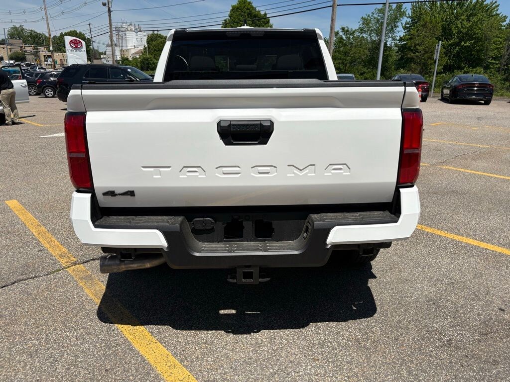 New 2026 Toyota Tacoma SR5 Truck Double Cab