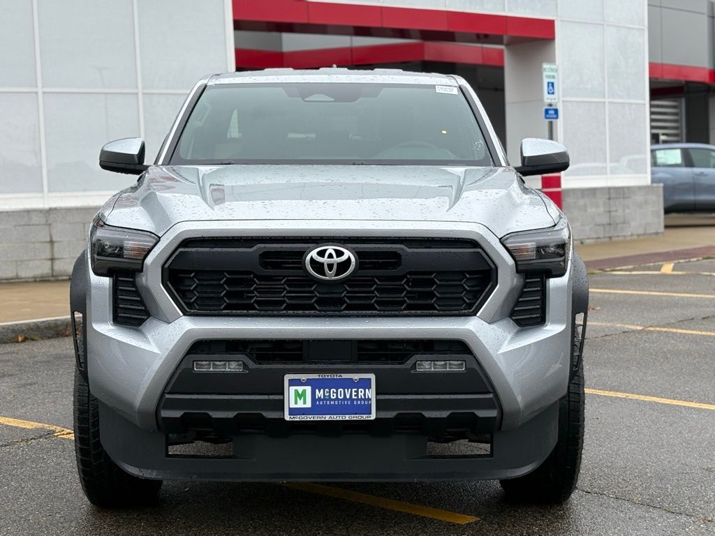 2025 Toyota Tacoma TRD Off Road - Photo 13