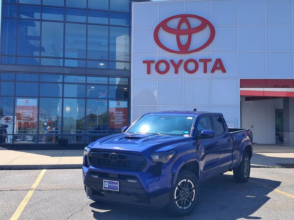 Used 2025 Toyota Tacoma Truck Double Cab