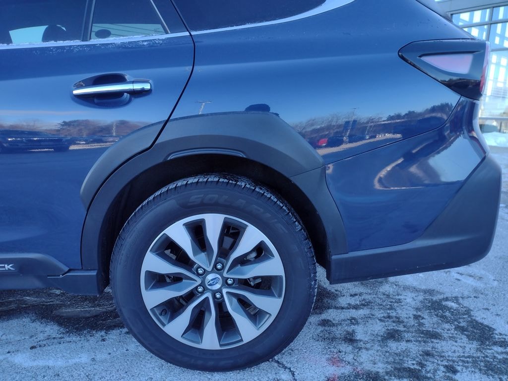 Used 2024 Subaru Outback Touring SUV