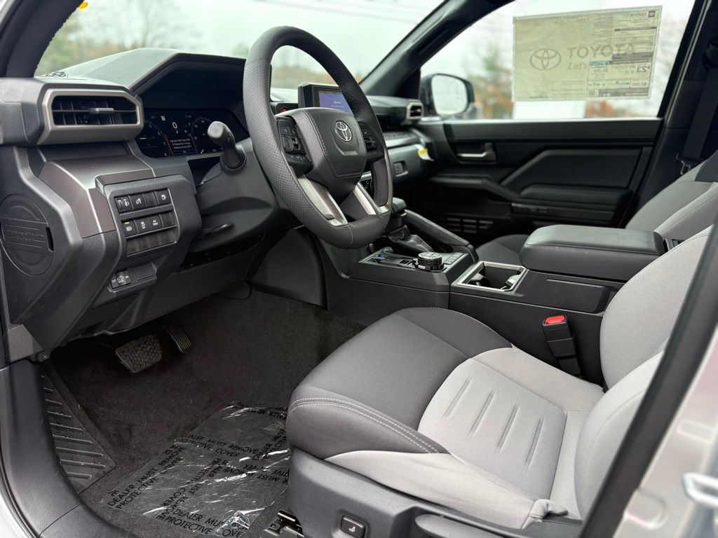 2025 Toyota Tacoma TRD Off Road - Photo 15